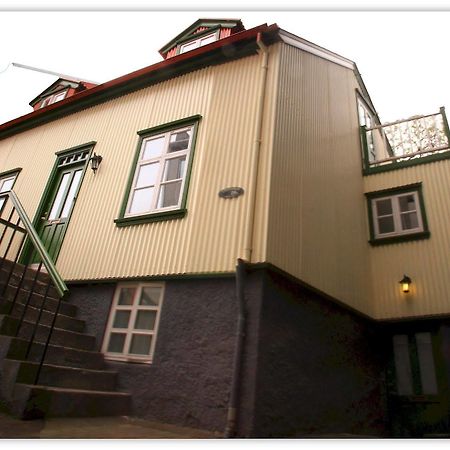 Grettir Guesthouse Рейкьявик Экстерьер фото