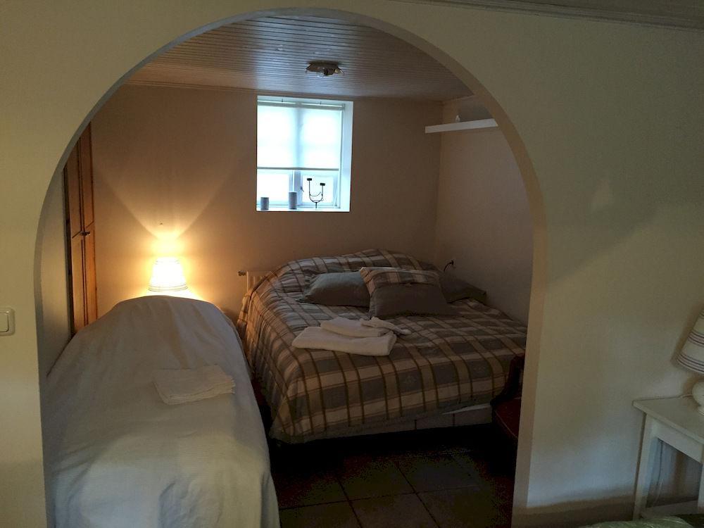 Grettir Guesthouse Рейкьявик Экстерьер фото
