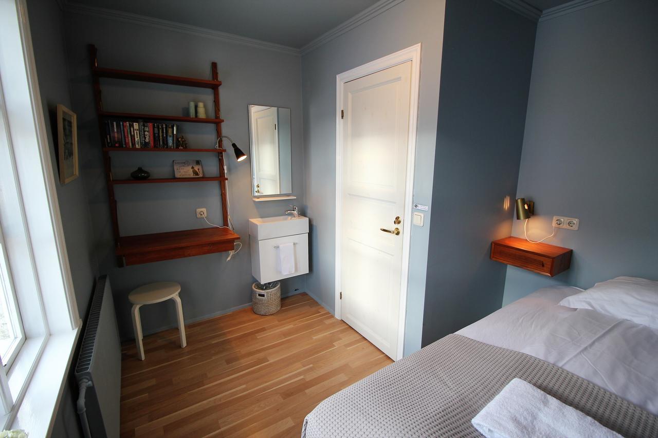 Grettir Guesthouse Рейкьявик Экстерьер фото
